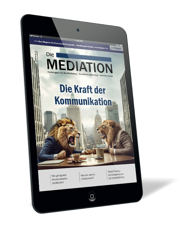 Buchcover der Zeitschrift 'Die Mediation (Ausgabe 2024/01) (E-Paper)' von Gernot Barth, mit zwei Löwen im Anzug, die sich an einem Tisch inmitten einer Stadt gegenübersitzen und diskutieren.