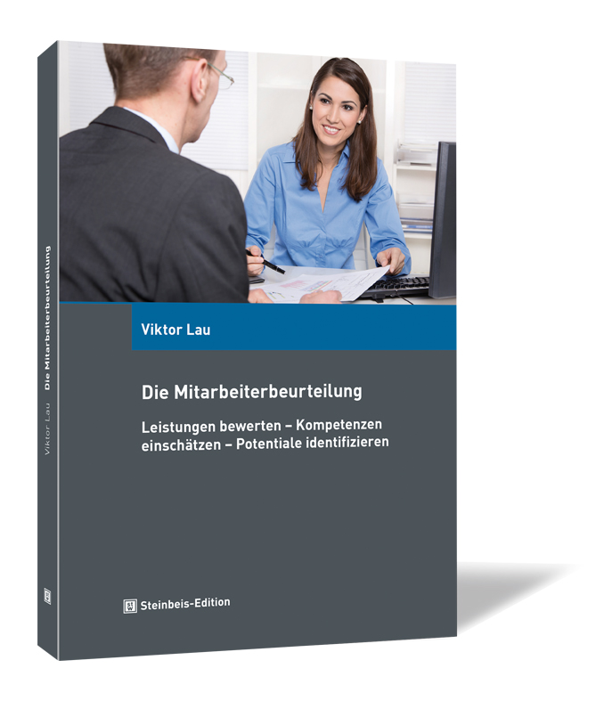 Buchcover von 'Die Mitarbeiterbeurteilung' von Viktor Lau, mit einem Bild von zwei Personen im Büro, wobei eine Person eine Beurteilung durchführt.